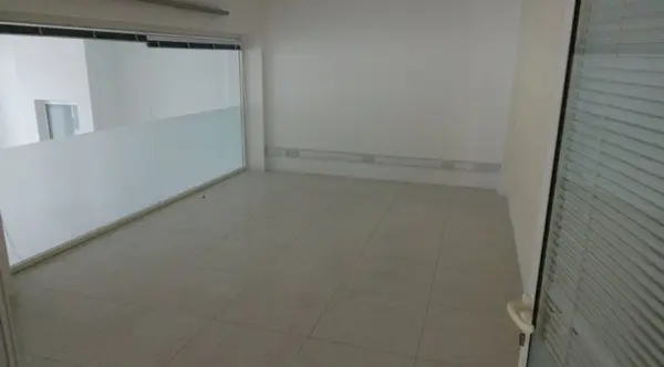 Corner Office for rent in Spinola Road St Julians