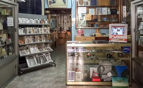 Commercial property Malta : Shop in Hamrun for Sale