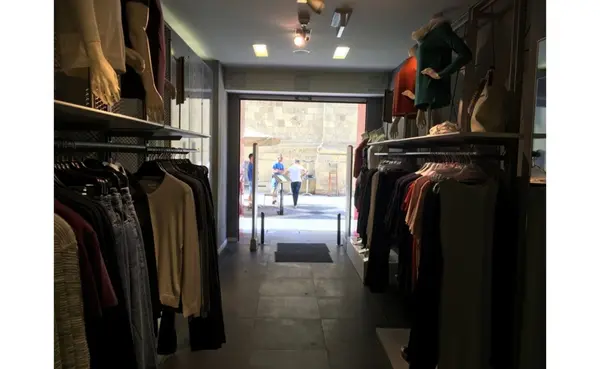Shops to let Malta: Valletta 45sqm Shop On Merchants Street For Rent