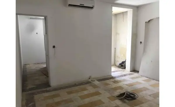 Shop to let in Malta: 100sqm premises in Gzira