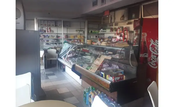 Shops for rent Malta: Valletta 70sqm premises to let