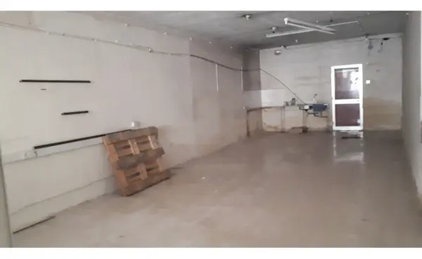Real estate Malta: Gzira 95sqm warehouse for rent