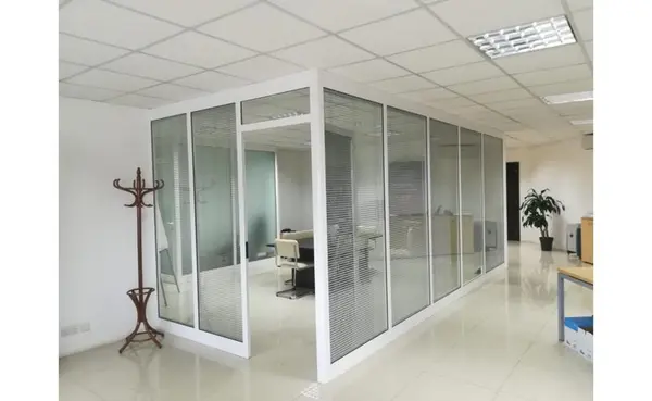 Office to let Malta: Naxxar 132sqm 2nd floor premises for rent with office permits