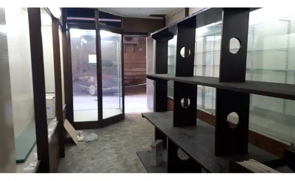 Shop to let in Malta: 45sqm premises for rent in Valletta