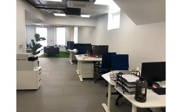 Corner Shop or Office for rent in Malta: Sliema 180sqm property to let