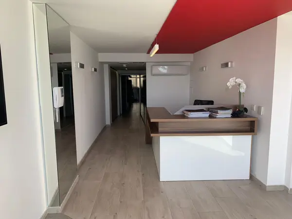 571 sqm Office to let on the Sliema Seafront