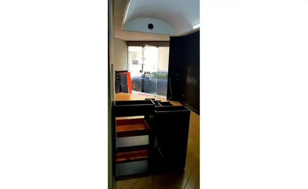 Shops for rent in Malta: 50sqm premises for rent in Sliema