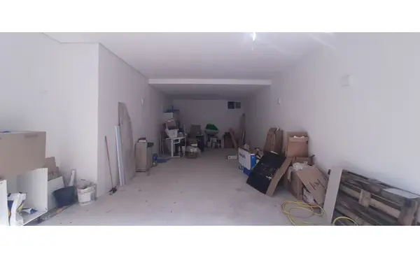Shop to let Malta: Brand new ground floor shop / office for rent with an area of 60sqm