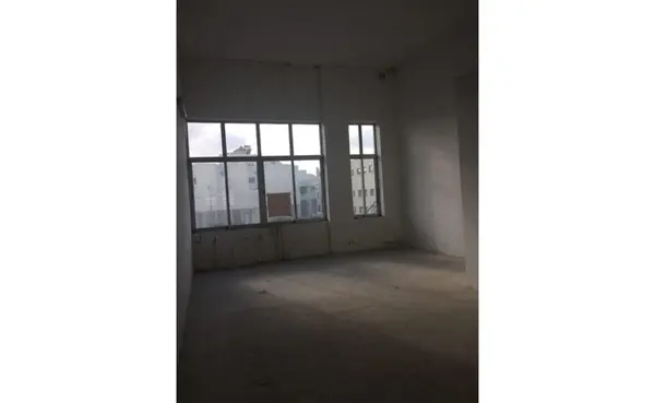 Estate agents Malta: Zebbug 300sqm commercial premises for rent