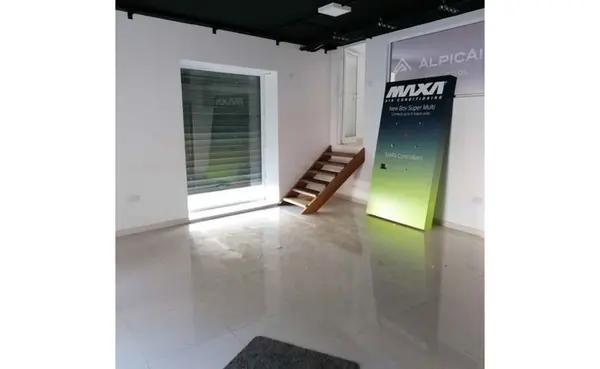 Office for rent in Mriehel with an area of 296sqm
