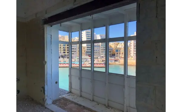 Restaurants for Rent in Malta: 440sqm St Julian's commercial premises with Class 4D permits