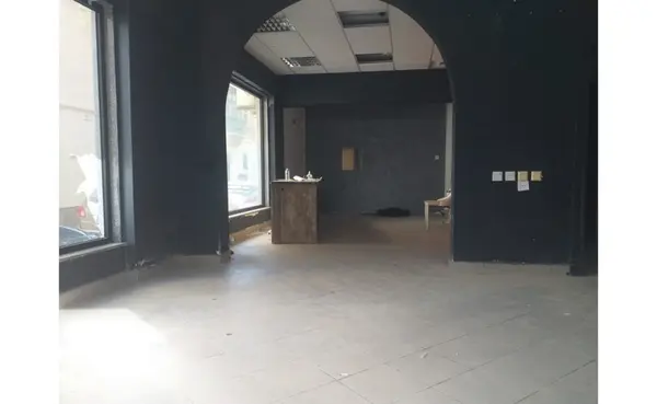Shops for rent in Malta: Corner 4B Commercial premises for rent in Sliema
