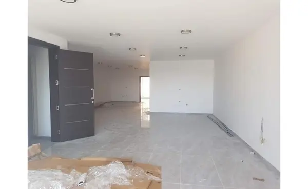 Mosta 175sqm commercial premises for rent/sale