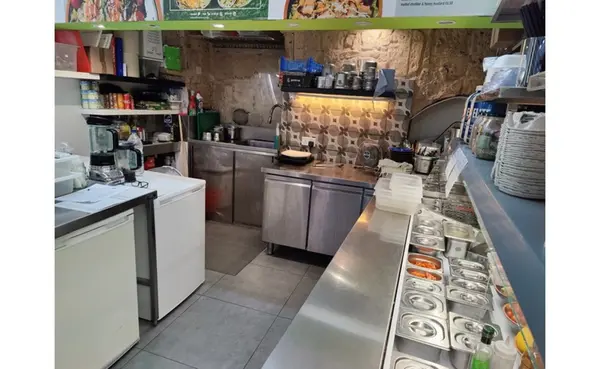Restaurants for rent in Malta: Valletta commercial premises in a key location with class 4D