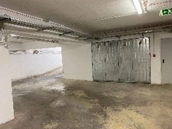 70sqm garage for sale in Marsaxlokk