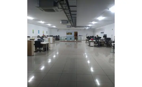 Real estate Malta: 450sqm basement garage for rent in Zebbug