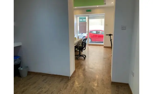 Shops for rent in Malta: 30sqm Sliema property for rent