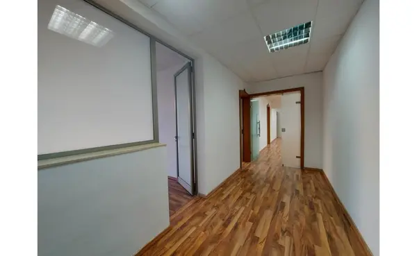 Office for rent in Malta: An office to let in Sliema with an area of 165sqm