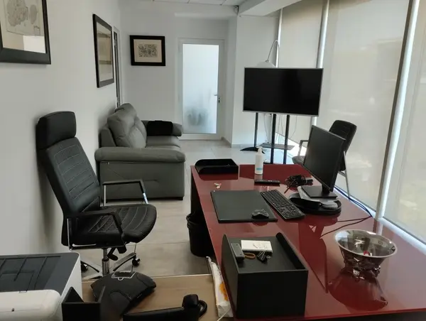164sqm Office for rent in Mriehel
