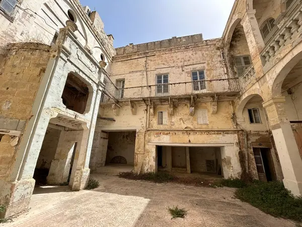 Unique Corner Palazzo for sale in Valletta