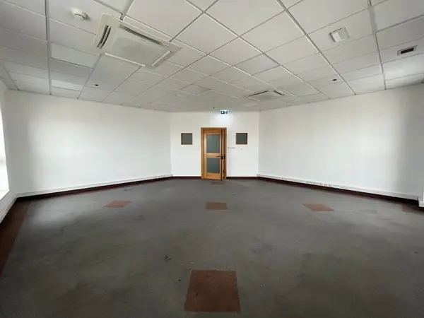 Offices for rent in Malta: 50sqm premises for rent in Portomaso