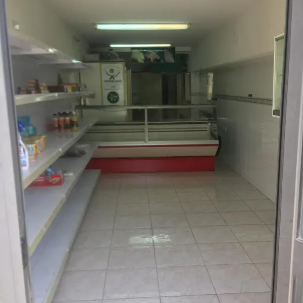 Shops for rent in Malta: 25sqm property in Swatar