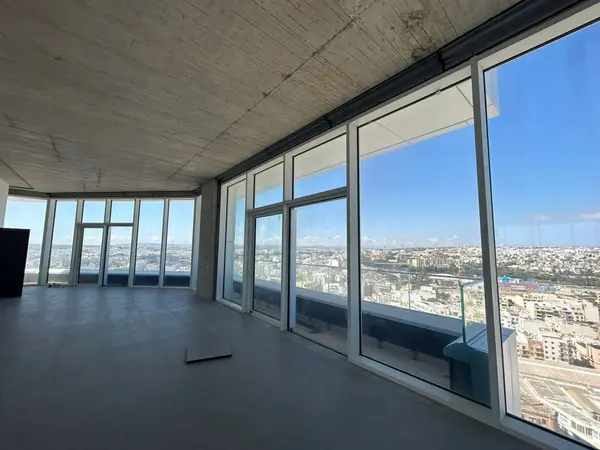 Roof Top Restaurent for rent in Malta with an area of 450sqm