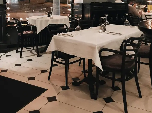 Naxxar class 4D fully operational restaurant for rent